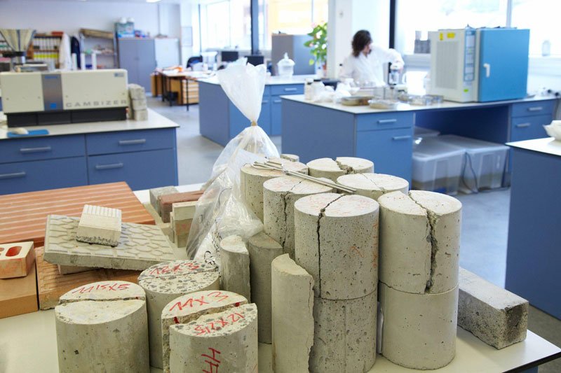 Muestras hormigón análisis en laboratorio Ingeark